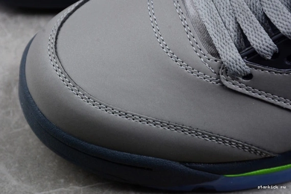 Jordan Bean DM9014-003 DM9014-003 Retro Air (2022)  Green 5 1024